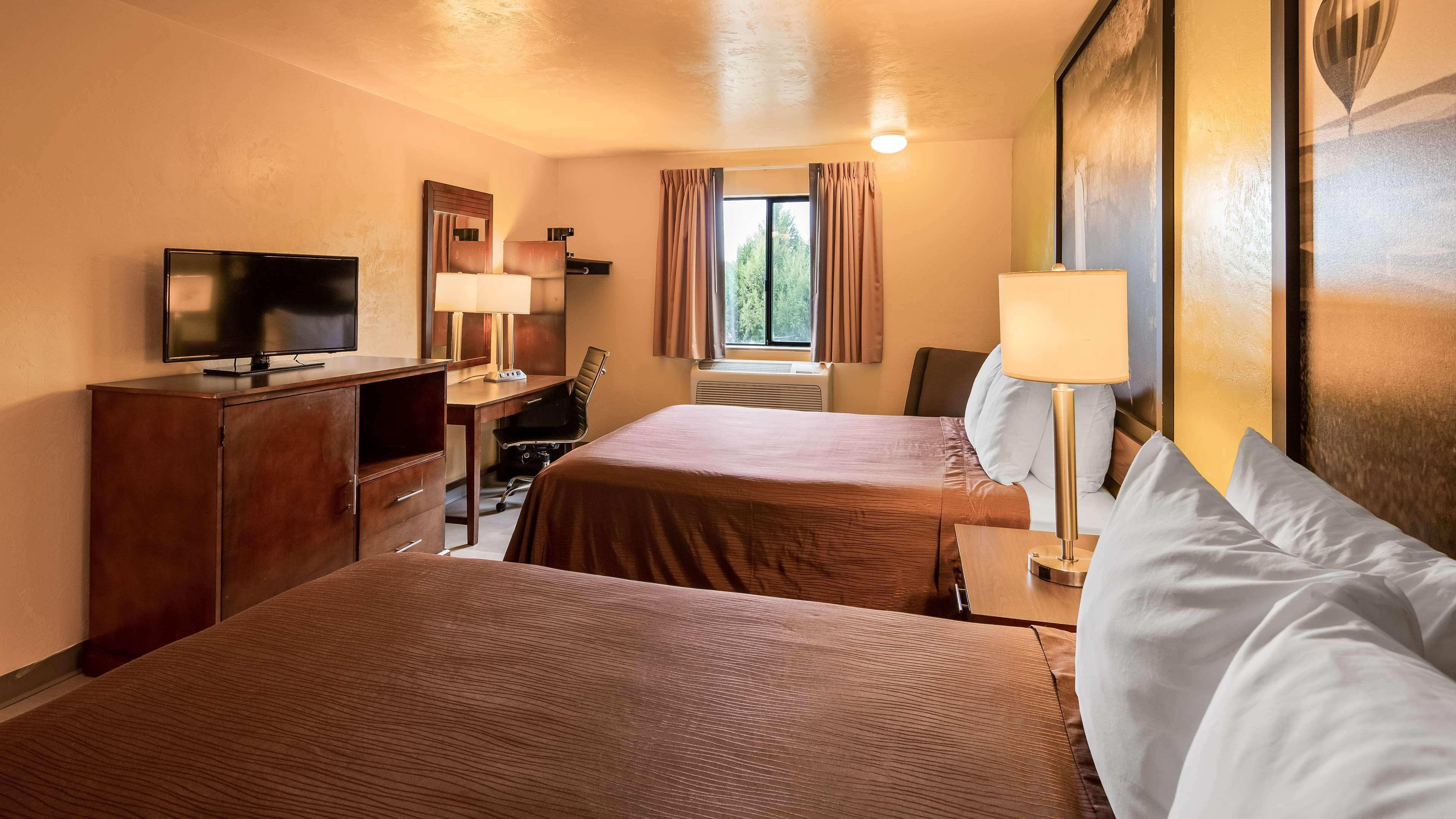 Surestay Hotel By Best Western Ellensburg Exterior photo