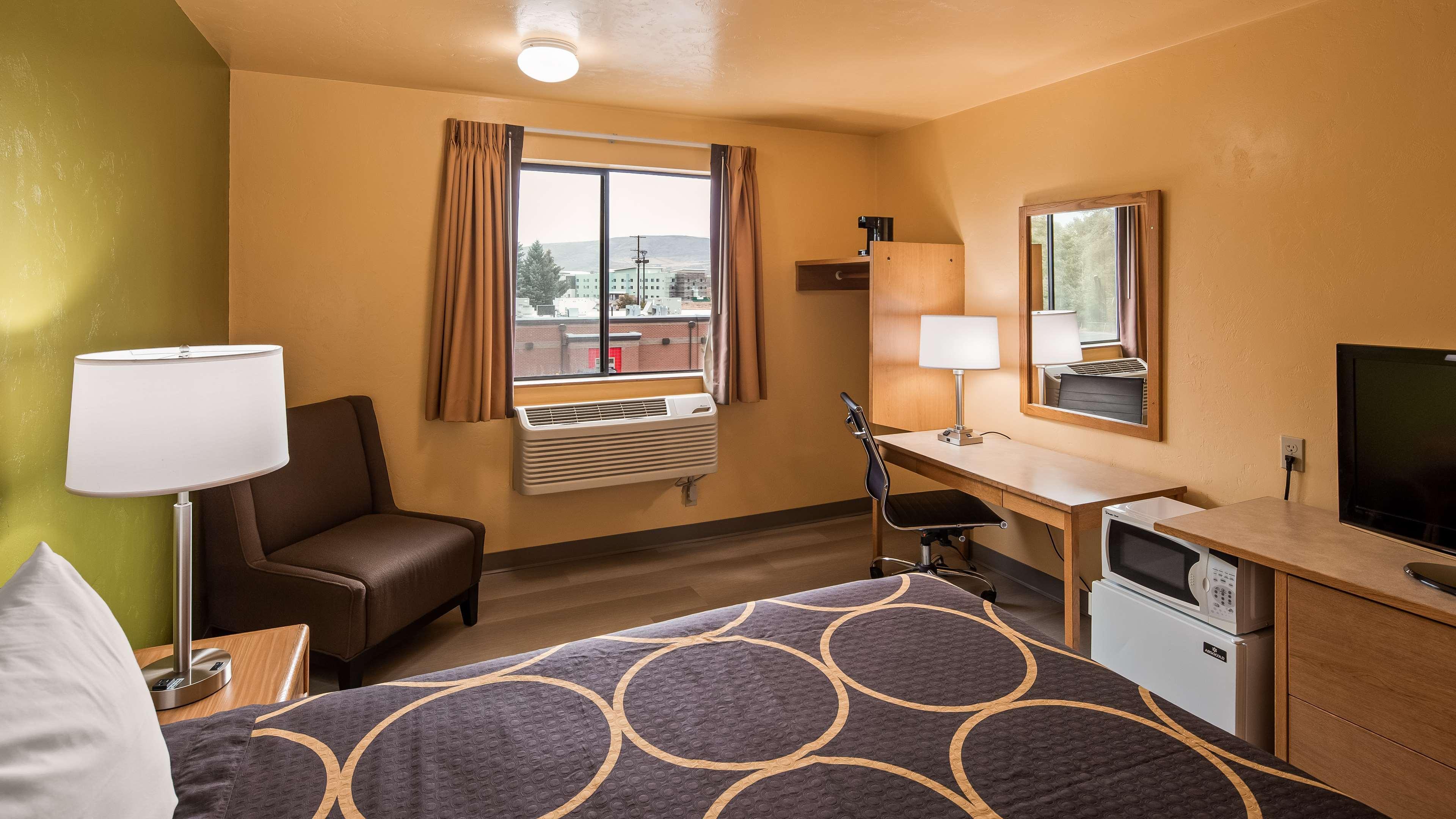 Surestay Hotel By Best Western Ellensburg Exterior photo