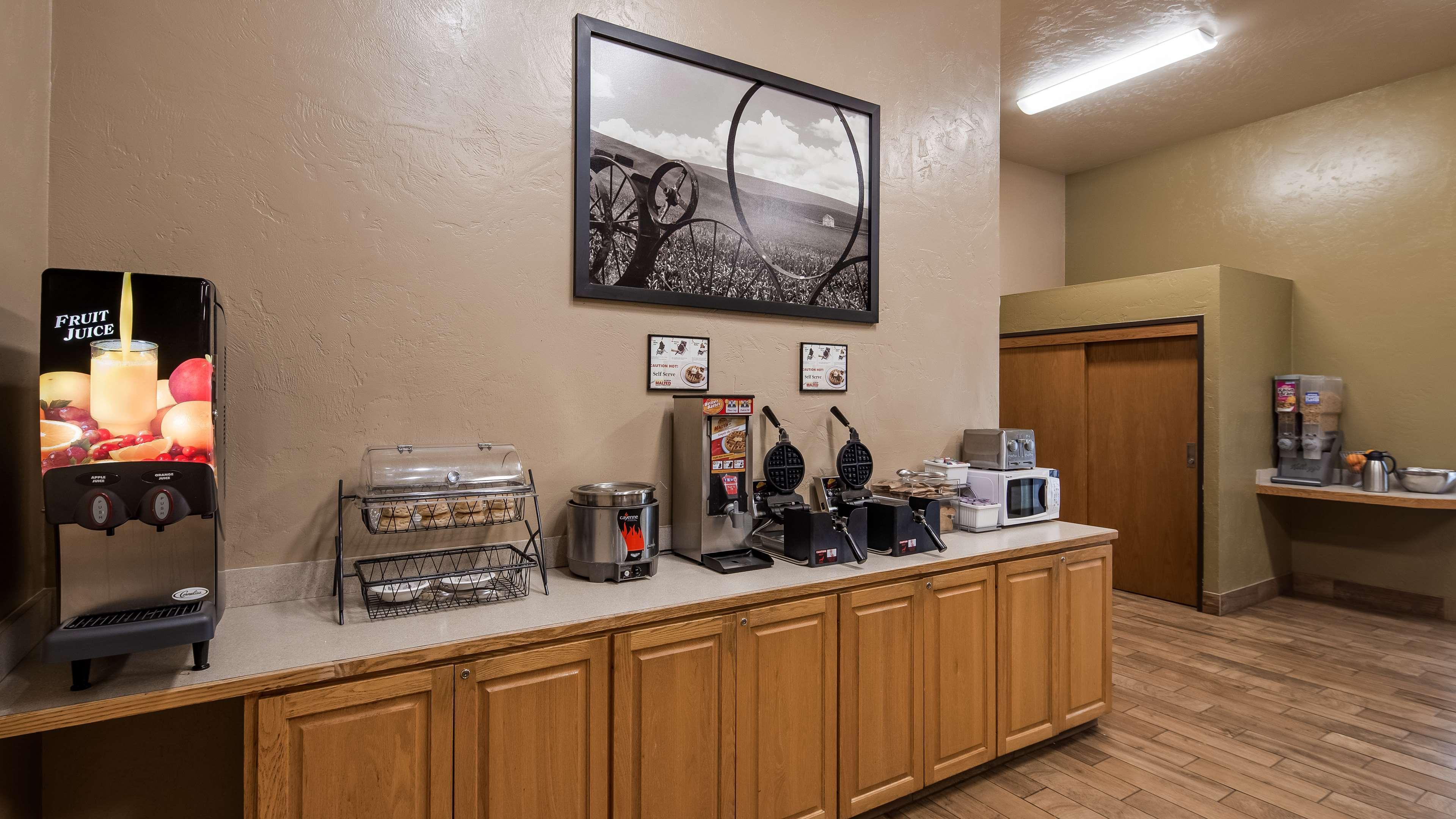 Surestay Hotel By Best Western Ellensburg Exterior photo