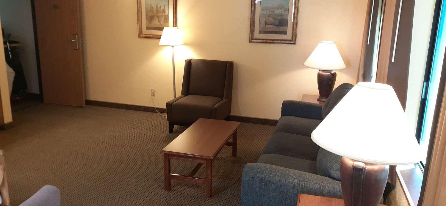 Surestay Hotel By Best Western Ellensburg Exterior photo