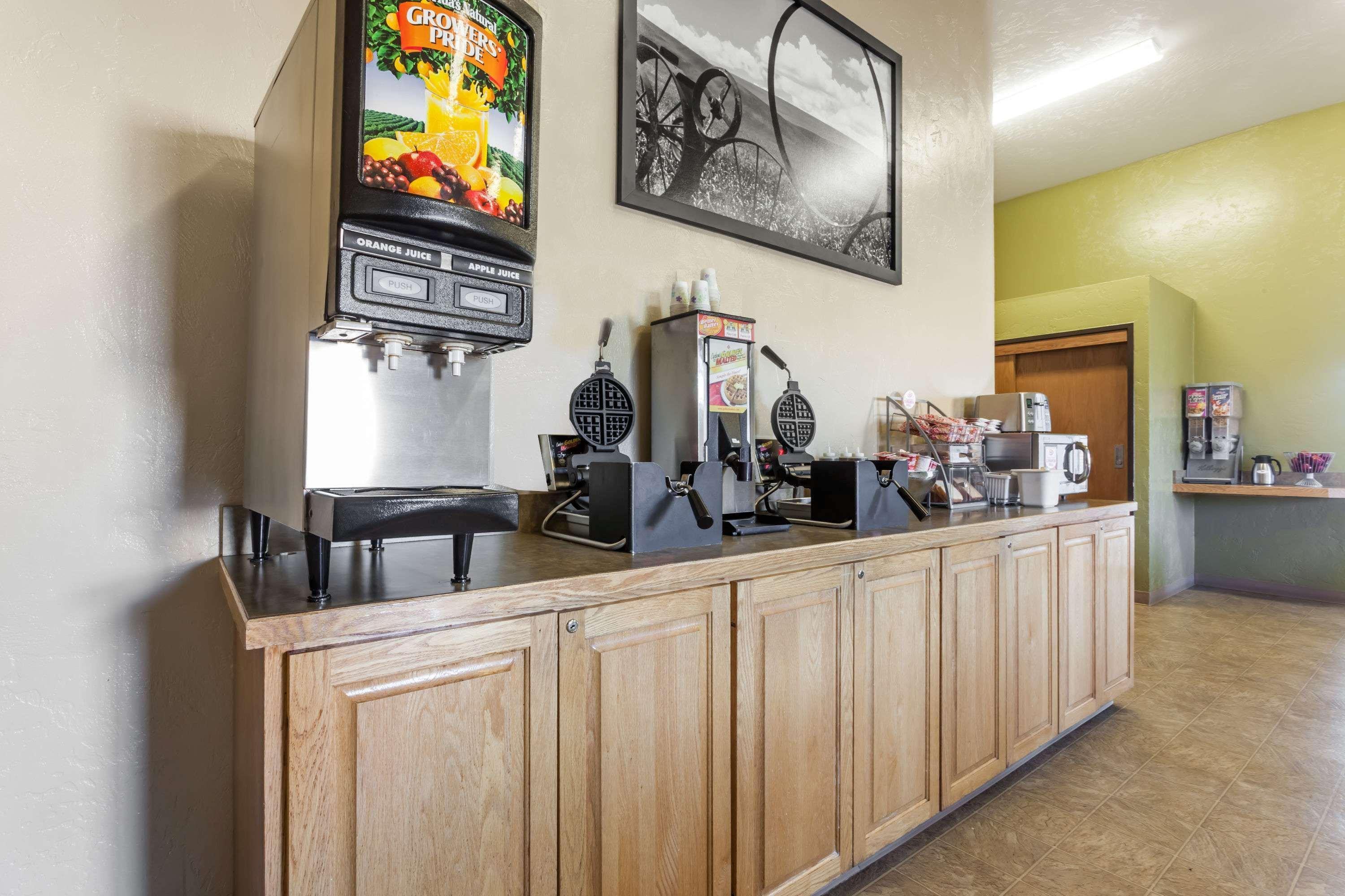 Surestay Hotel By Best Western Ellensburg Exterior photo